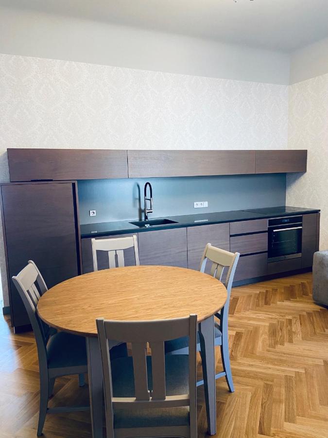Roze Republikas Apartments Liepāja Eksteriør bilde